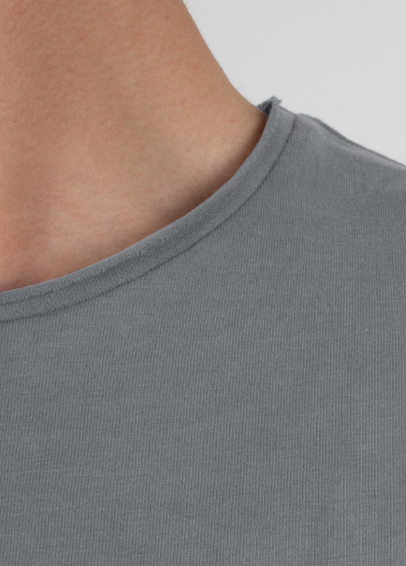 STEEL GREY LONGSLEEVE