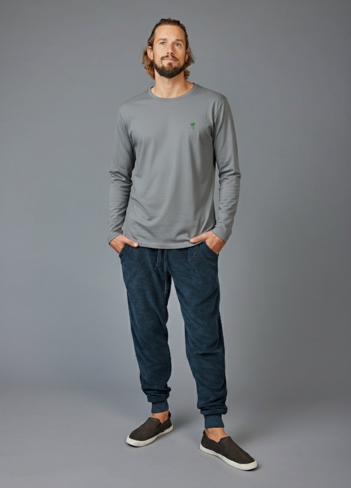 STEEL GREY LONGSLEEVE
